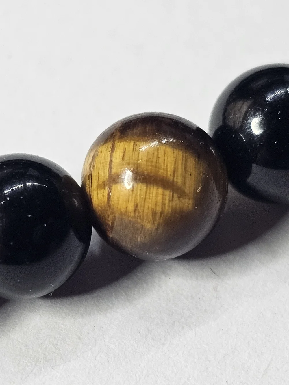 Black and Brown Beaded Men's/women's Bracelet with Tiger Eye Accent